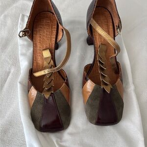 Chie Mihara Brown and Gold Heels